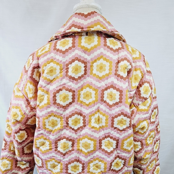 Show Me Your Mumu Powder Puffed Jacket size Small - Picture 12 of 14